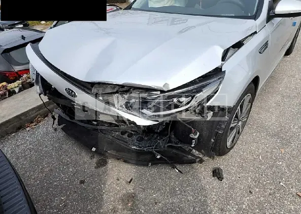 Photo 2 of 32: 2020 Kia K5, VIN KNAGT411BLA376383 — Korean insurance auction