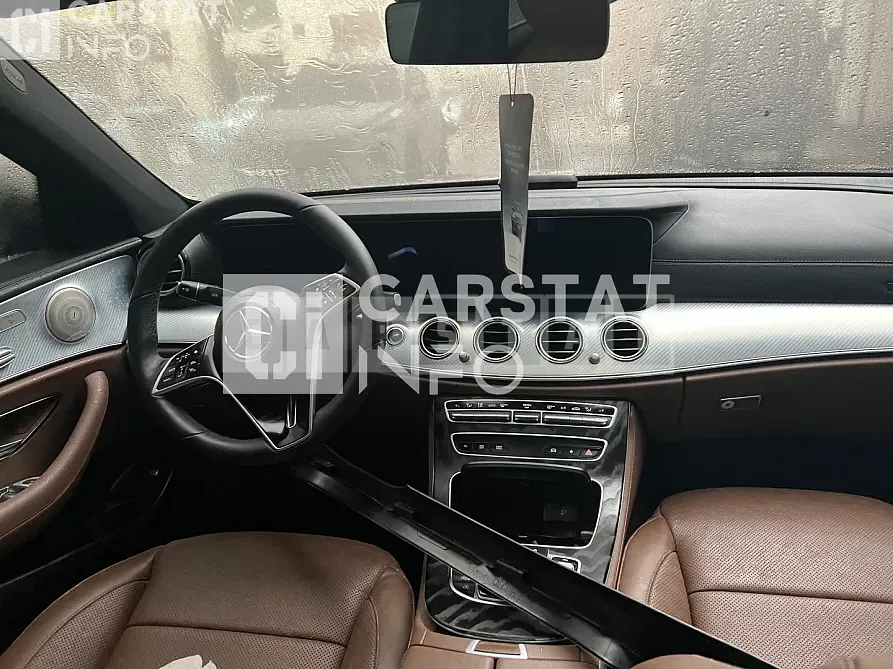 Photo 2 of 18: 2021 Mercedes-Benz E350 4Matic — Korean insurance auction