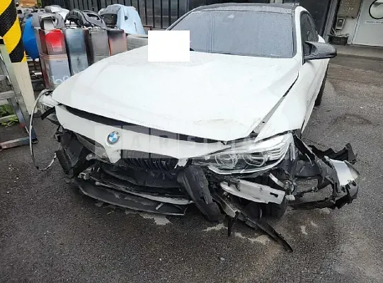 Photo 2 of 50: 2016 BMW M4 Coupe, VIN WBS3R9104GK454961 — Korean insurance auction