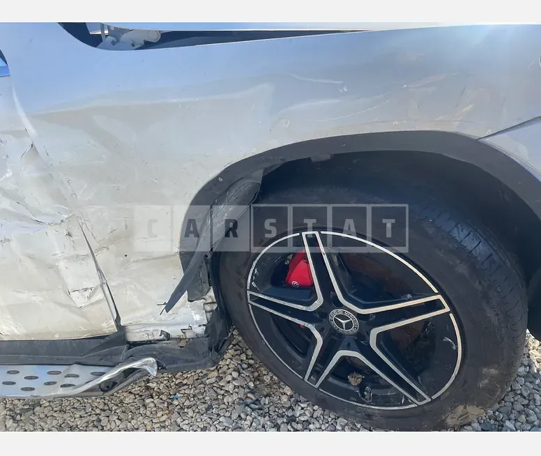 Photo 2 of 11: 2022 Mercedes-Benz GLC300 4Matic — Korean insurance auction