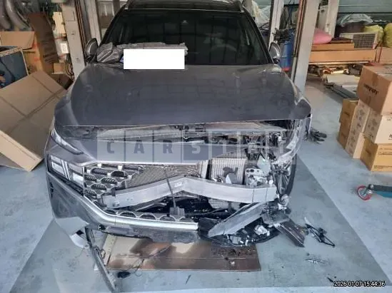 Photo 2 of 37: 2023 Hyundai Santa Fe — Korean insurance auction
