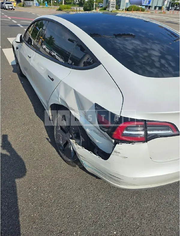 Photo 2 of 30: 2021 Tesla Model 3 Long Range — Korean insurance auction