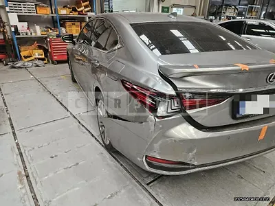 Photo 1 of 26: 2025 Lexus ES300h — Korean insurance auction