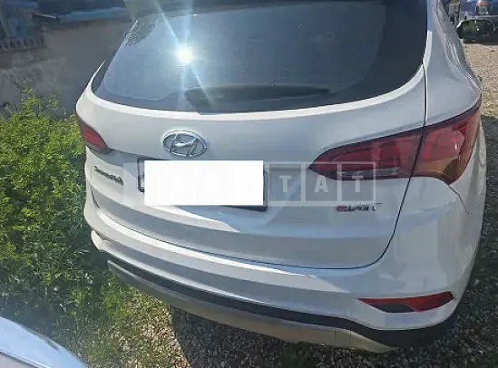 Photo 2 of 15: 2016 Hyundai Santa Fe — Korean insurance auction