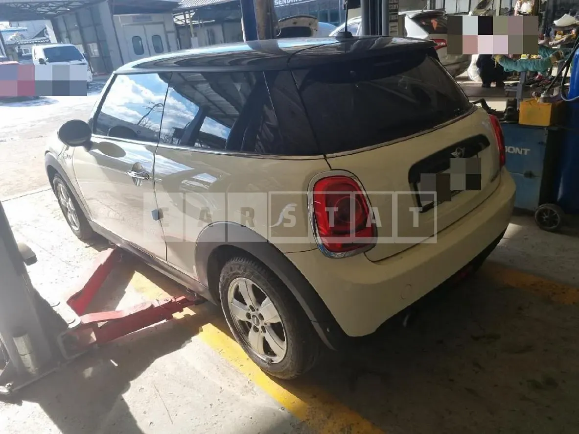 Photo 2 of 6: 2018 MINI Cooper, VIN WMWXP5107J2H39278 — Korean insurance auction