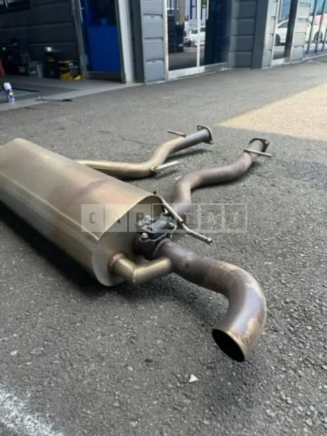 Photo 3 of 3: 2022 Genesis (parts) GV70 Preparation L Variable Exhaust — Korean insurance auction