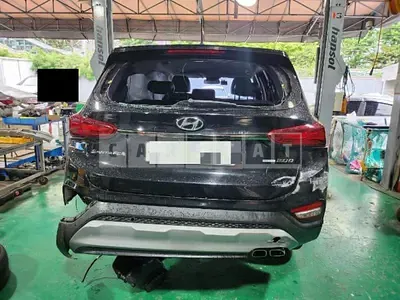 Photo 1 of 20: 2018 Hyundai Santa Fe TM 4WD, VIN KMHS281BDKU053705 — Korean insurance auction