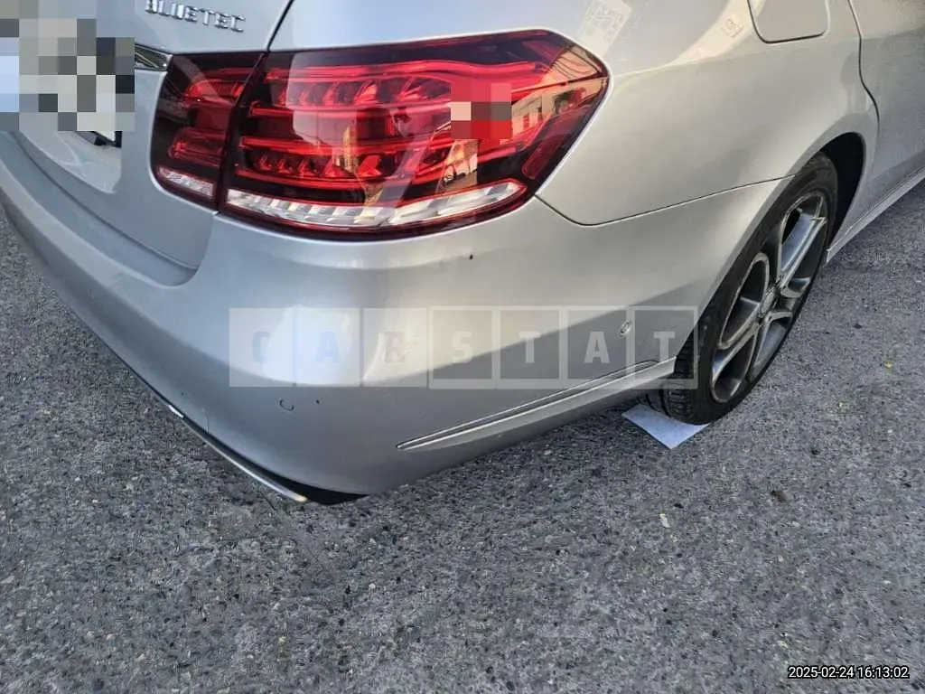 Photo 3 of 3: 2015 Mercedes-Benz (parts) E250 BlueTec 4Matic Tail Ram — Korean insurance auction