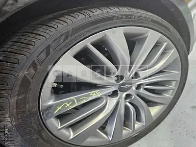 Photo 1 of 2: 2017 Genesis (parts) G80 Wheel — Korean insurance auction