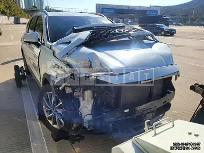 Photo 1 of 26: 2019 Hyundai Santa Fe, VIN KMHS281BBKU058365 — Korean insurance auction