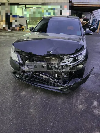 Photo 1 of 11: 2018 Kia K5 — Korean insurance auction
