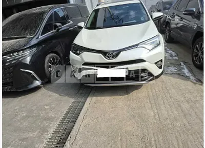 Photo 1 of 27: 2018 Toyota RAV4 2WD — Korean insurance auction