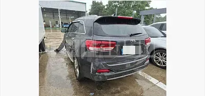 Photo 1 of 14: 2017 Kia Sorento — Korean insurance auction
