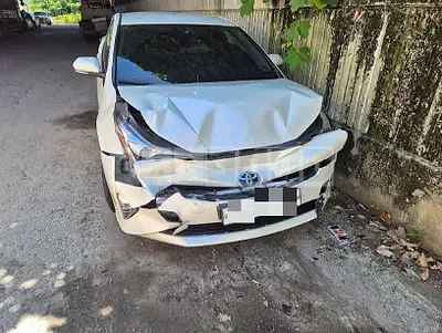 Photo 1 of 13: 2018 Toyota Prius — Korean insurance auction