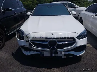 Photo 1 of 24: 2024 Mercedes-Benz C200 — Korean insurance auction