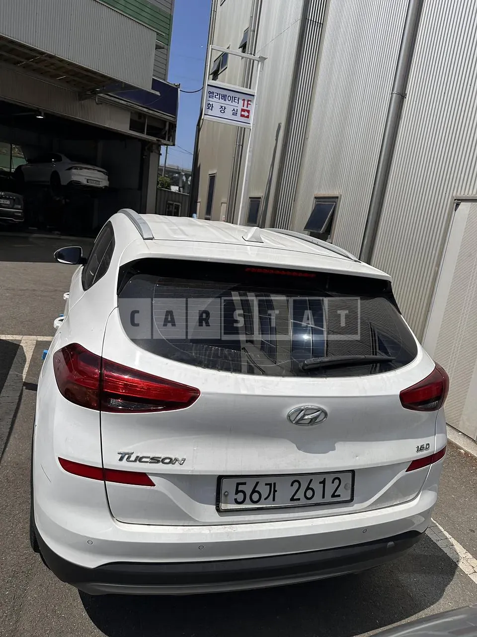 Photo 3 of 3: 2018 Hyundai Tucson 1.6, VIN KMHJ3817GKU898691 — Korean insurance auction