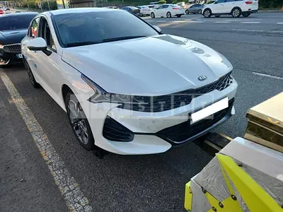 Photo 1 of 24: 2020 Kia K5, VIN KNAG341ABLA001762 — Korean insurance auction