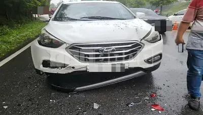 Photo 1 of 6: 2014 Hyundai Tucson ix — Korean insurance auction