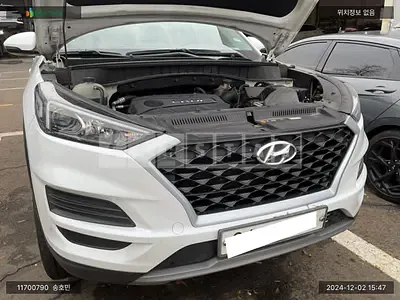 Photo 1 of 13: 2019 Hyundai Tucson, VIN KMHJ2817GKU936683 — Korean insurance auction
