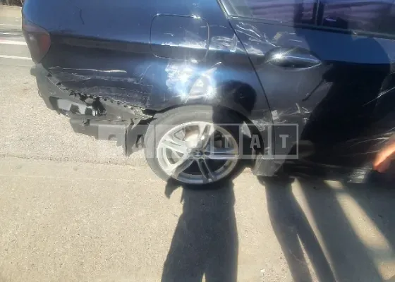 Photo 2 of 10: 2015 BMW 530d xDrive, VIN WBA5D3106FGV80457 — Korean insurance auction