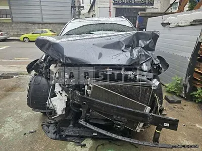 Photo 1 of 30: 2022 Hyundai Kona, VIN KMHK5813GNU889881 — Korean insurance auction