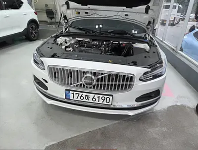 Photo 1 of 11: 2024 Volvo S90B6 AWD — Korean insurance auction