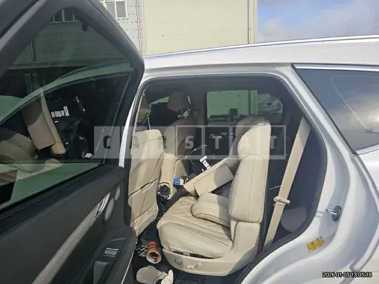 Photo 2 of 13: 2024 Genesis Hyundai GV80, VIN KMTHC81CDRU223096 — Korean insurance auction
