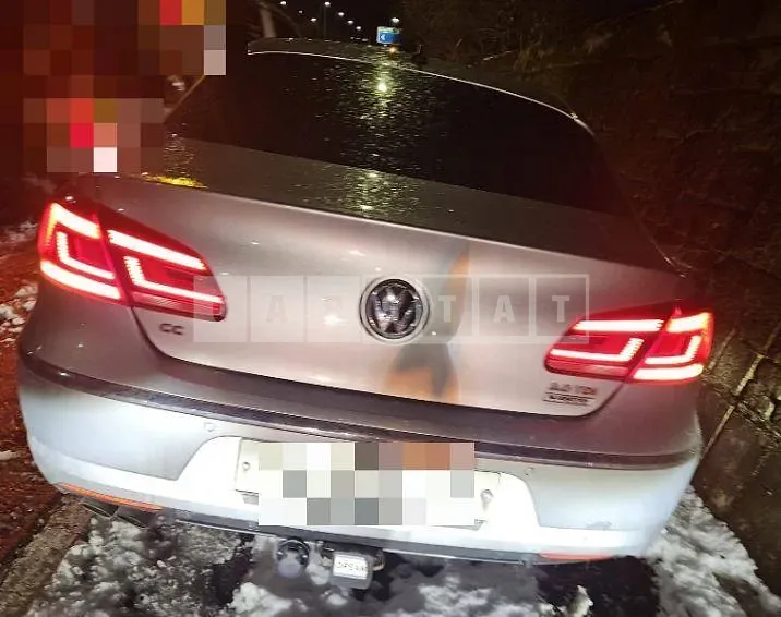 Photo 2 of 15: 2016 Volkswagen CC 2.0 TDI BMT — Korean insurance auction
