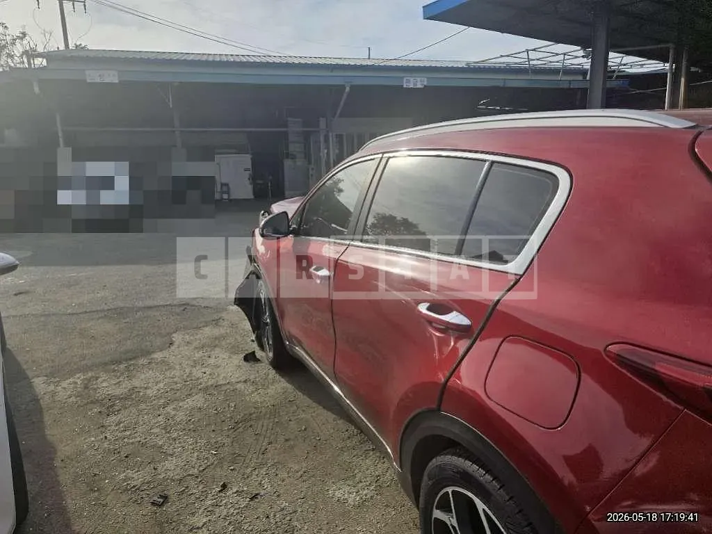 Photo 2 of 14: 2019 Kia Sportage Gasoline — Korean insurance auction