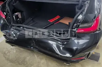 Photo 1 of 9: 2019 BMW 320d, VIN WBA5V5101KAJ52446 — Korean insurance auction