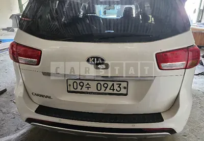 Photo 1 of 11: 2016 Kia Carnival, VIN KNAMC81ABGS164054 — Korean insurance auction