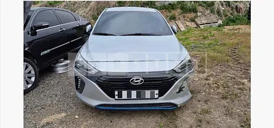 Photo 1 of 9: 2017 Hyundai IONIQ Hybrid — Korean insurance auction