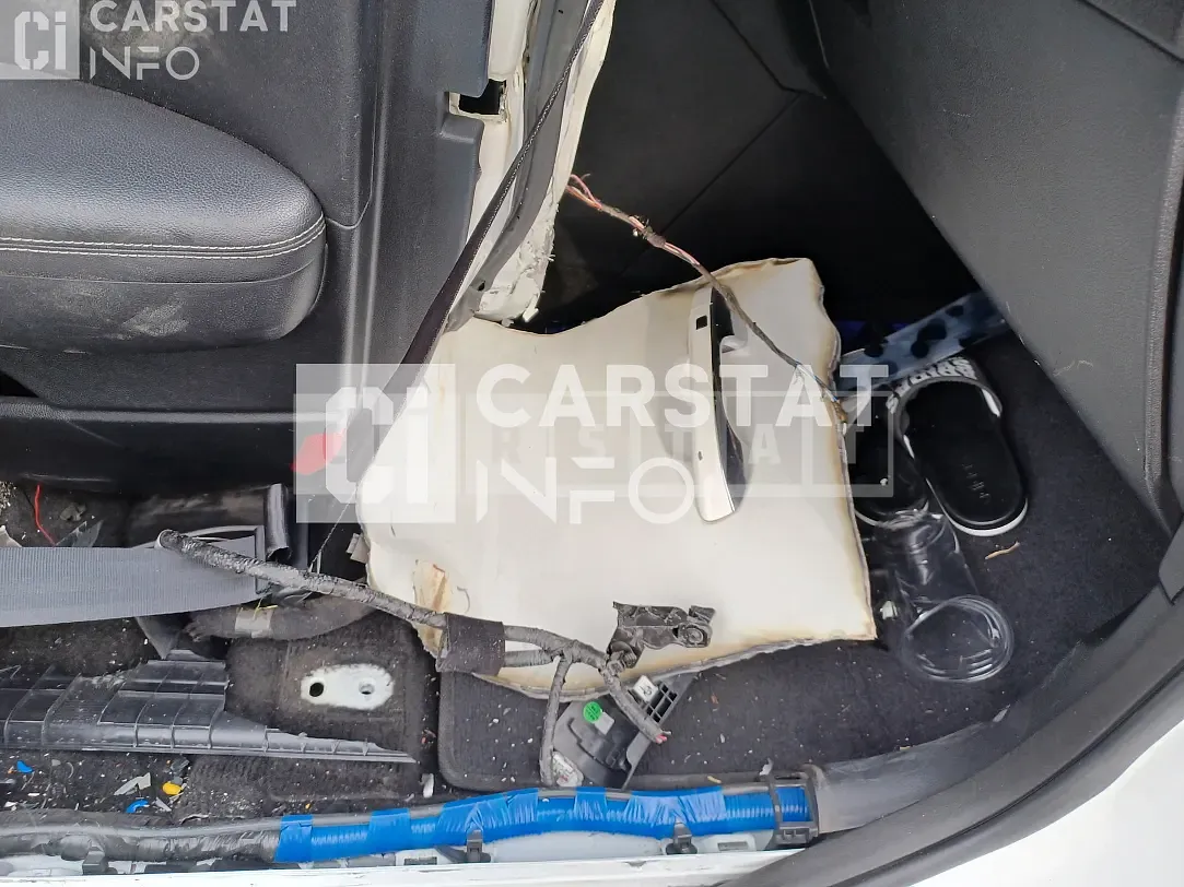 Photo 2 of 20: 2016 Kia Sportage, VIN KNAPN813BGK081478 — Korean insurance auction