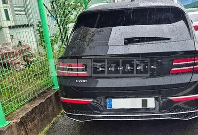 Photo 1 of 18: 2024 Genesis GV80 — Korean insurance auction