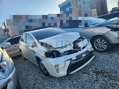 Photo 1 of 7: 2014 Toyota Prius — Korean insurance auction