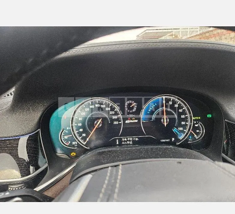 Photo 2 of 13: 2018 BMW 740e iPerformance, VIN WBA7D0106JGJ46247 — Korean insurance auction