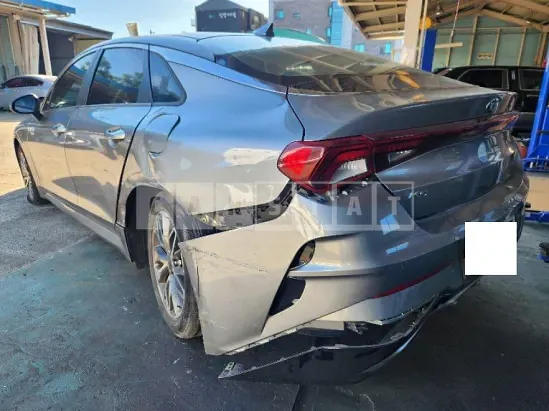 Photo 2 of 15: 2020 Kia K5 — Korean insurance auction
