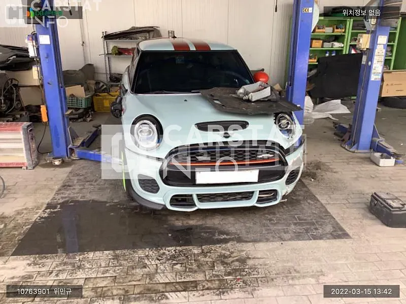 Photo 2 of 24: 2019 MINI Cooper Jwc, VIN WMWXM9108K2H04945 — Korean insurance auction