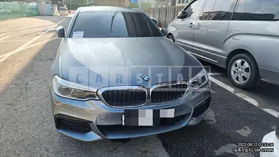 Photo 1 of 20: 2019 BMW 520i M Sport Package, VIN WBAJF3102KWC66364 — Korean insurance auction