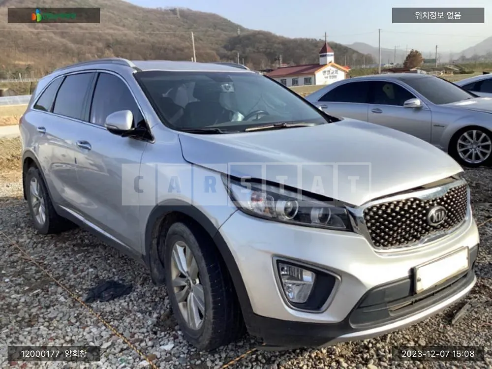 Photo 2 of 16: 2016 Kia Sorento /Sorrento, VIN KNAPS81ADGA195794 — Korean insurance auction