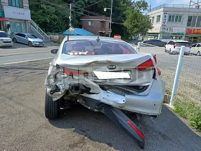 Photo 1 of 11: 2016 Kia Cz, VIN KNAFK412BGA635667 — Korean insurance auction