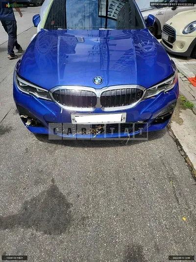 Photo 1 of 13: 2019 BMW 320d M Sport, VIN WBA5V510XKAJ57516 — Korean insurance auction