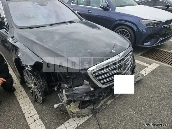 Photo 2 of 25: 2020 Mercedes-Benz S560 4Matic — Korean insurance auction