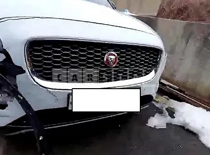 Photo 2 of 30: 2018 Jaguar E-Pace P250, VIN SADFA2BX1J1Z01794 — Korean insurance auction