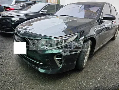 Photo 1 of 12: 2016 Kia K5 — Korean insurance auction