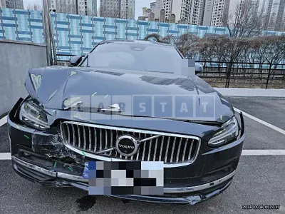 Photo 1 of 53: 2023 Volvo S90B5 — Korean insurance auction