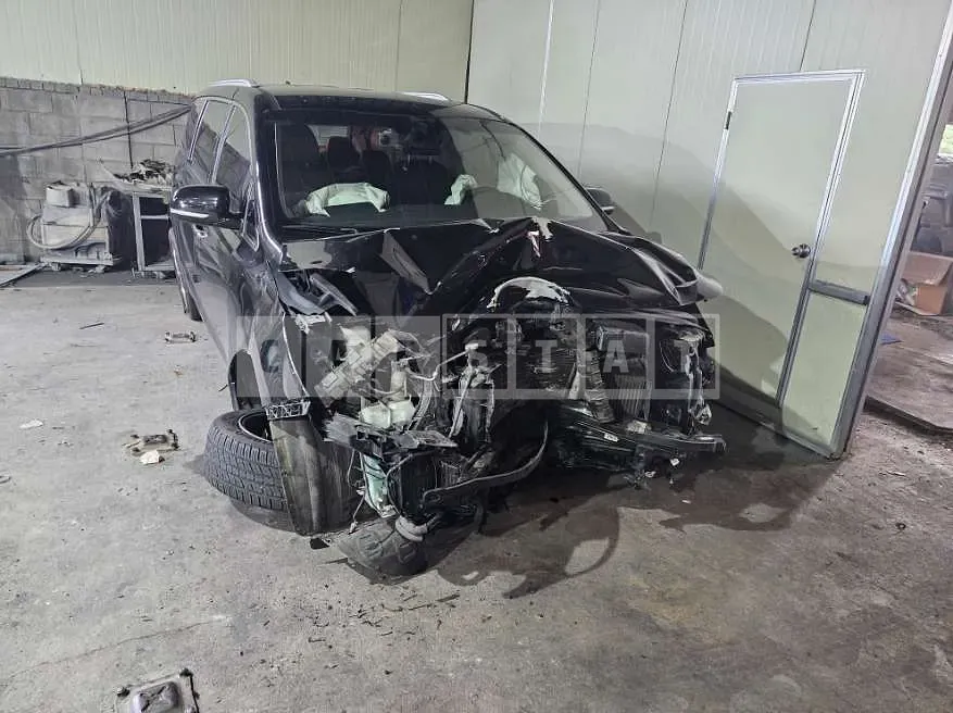 Photo 2 of 5: 2018 Kia Carnivals — Korean insurance auction