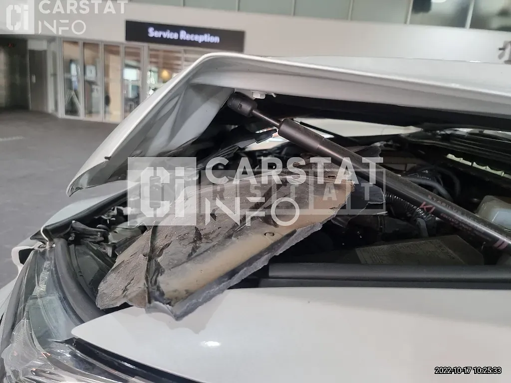 Photo 2 of 30: 2018 Toyota Camry Hybrid, VIN JTNB21HK3J3007471 — Korean insurance auction