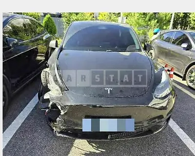 Photo 1 of 27: 2024 Tesla Model Y Long Range — Korean insurance auction