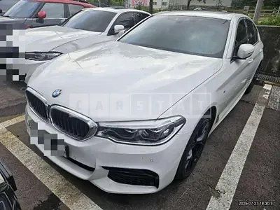 Photo 1 of 14: 2019 BMW 530i xDrive M Sport — Korean insurance auction